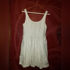 ABERCROMBIE AND FITCH FLORAL DRESS